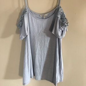 Cute blue off the shoulder tank top!